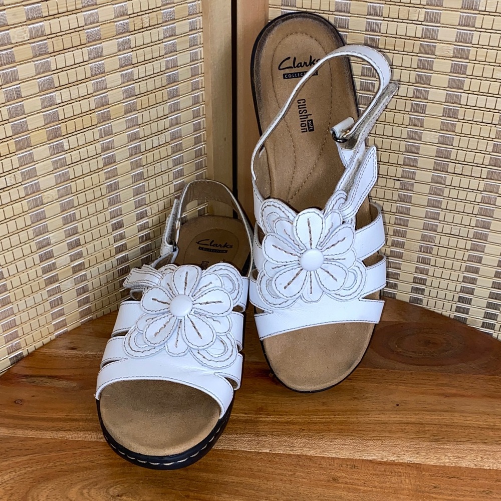 Clarks Women's 8 W Lexi Venice White Leather Adjustable Strappy Sandals